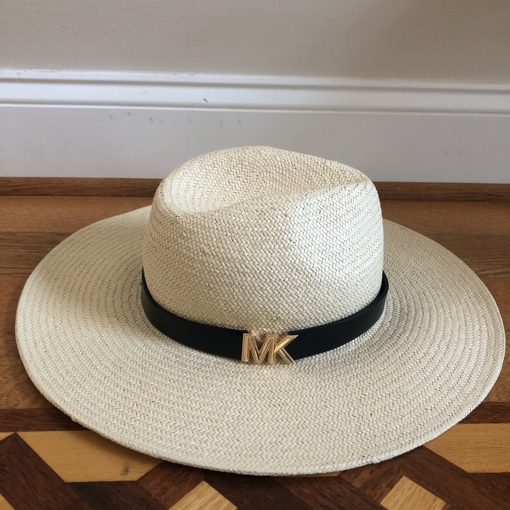 Michael Kors
Karlie Straw Fedora